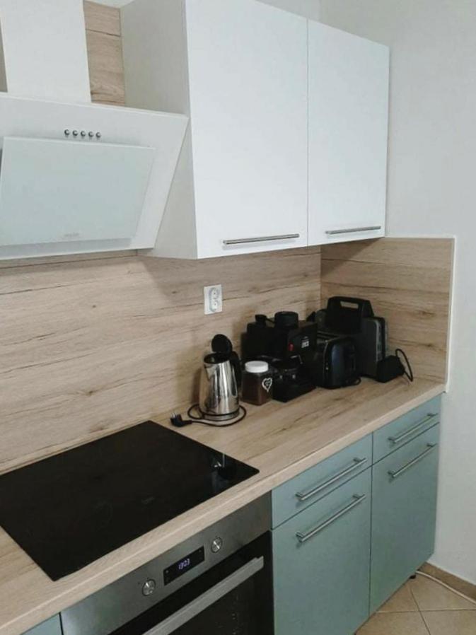 Napvirag Vendeghaz Villa Kestel Dış mekan fotoğraf